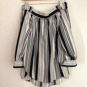 It Girl Black and White Off Shoulder Blouse NWT